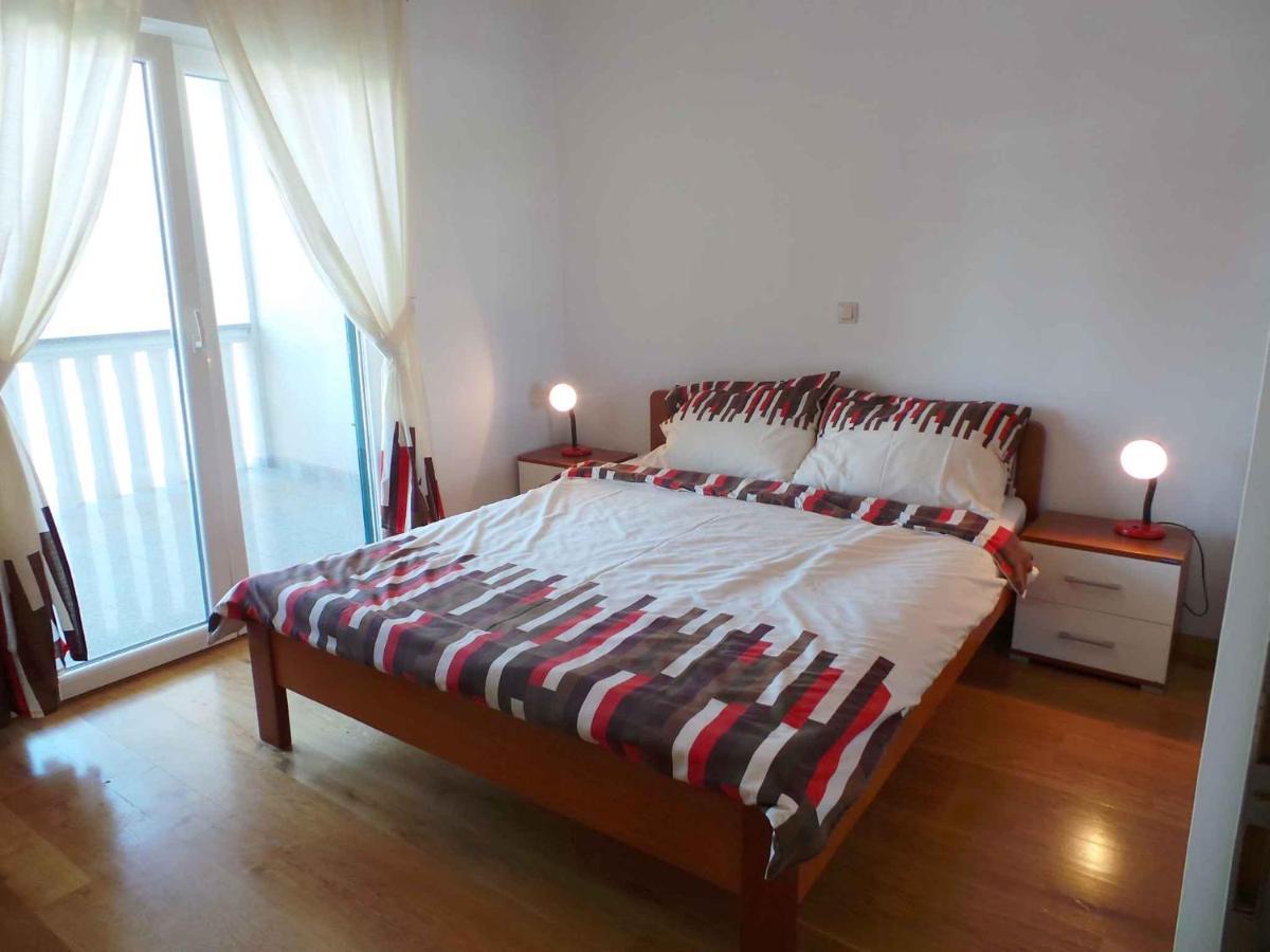 Holiday Home In Malinska/Insel Krk 13031 מראה חיצוני תמונה