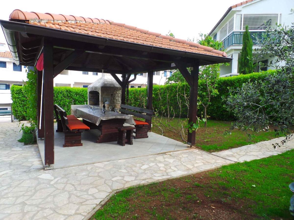 Holiday Home In Malinska/Insel Krk 13031 מראה חיצוני תמונה