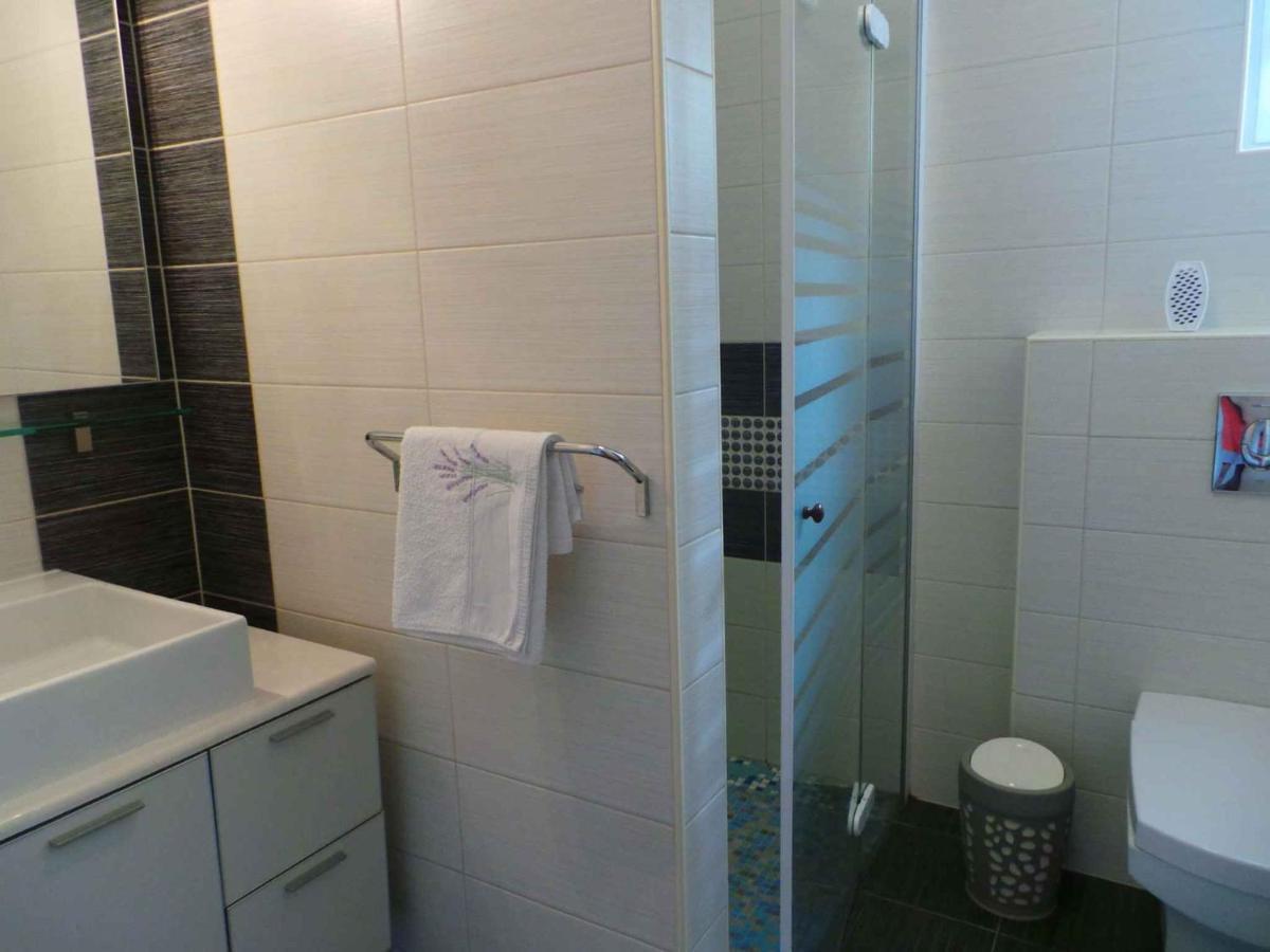 Holiday Home In Malinska/Insel Krk 13031 מראה חיצוני תמונה