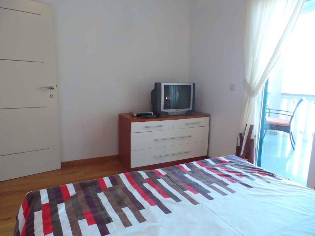 Holiday Home In Malinska/Insel Krk 13031 מראה חיצוני תמונה