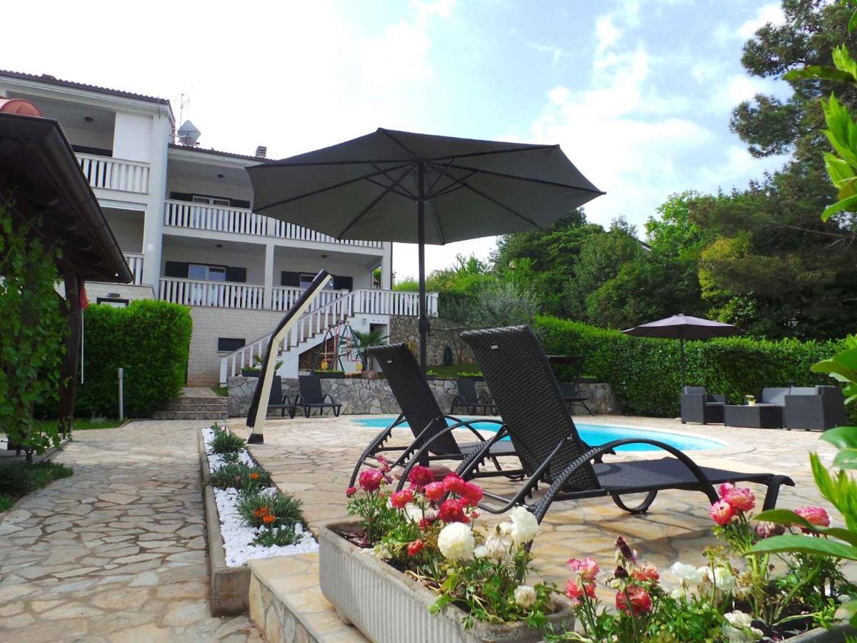 Holiday Home In Malinska/Insel Krk 13031 מראה חיצוני תמונה
