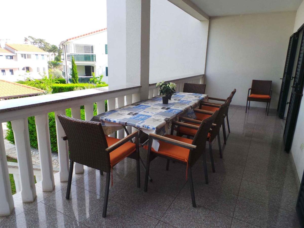 Holiday Home In Malinska/Insel Krk 13031 מראה חיצוני תמונה