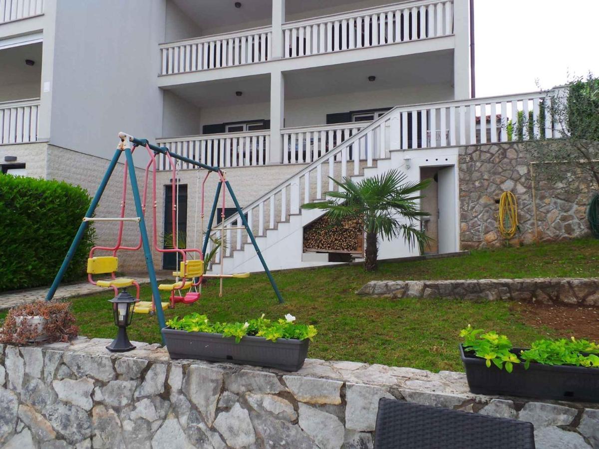 Holiday Home In Malinska/Insel Krk 13031 מראה חיצוני תמונה